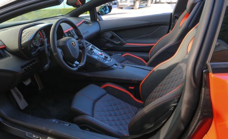 2018 Lamborghini Aventador S Roadster Interior Seats Wallpapers 450x275 (48)