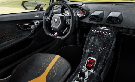 2018 Lamborghini Huracán Performante Interior Wallpapers 450x275 (105)