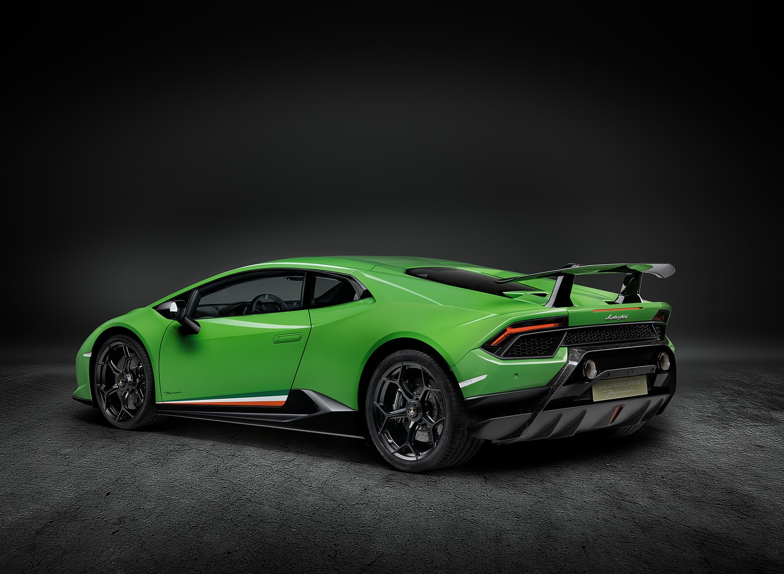 2018 Lamborghini Huracán Performante Rear Three-Quarter Wallpapers #107 of 109