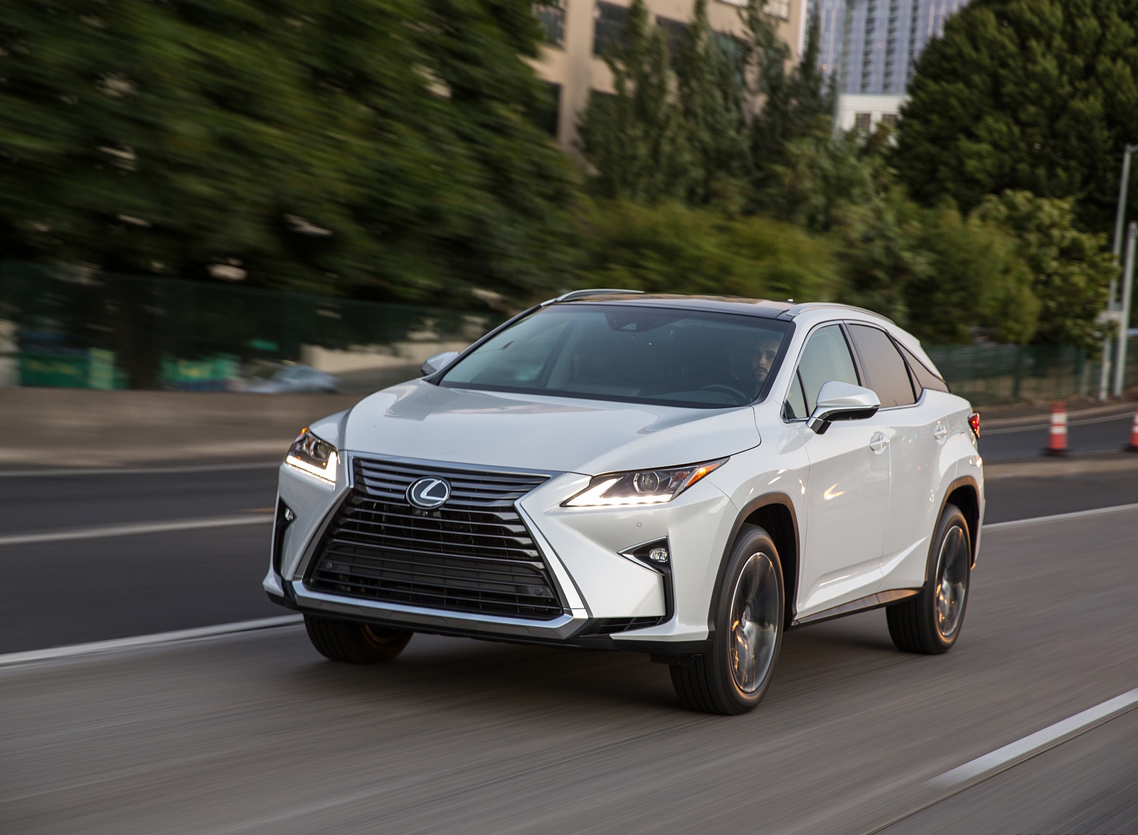 2018 Lexus RX 350 F SPORT Front Three-Quarter Wallpapers (5)