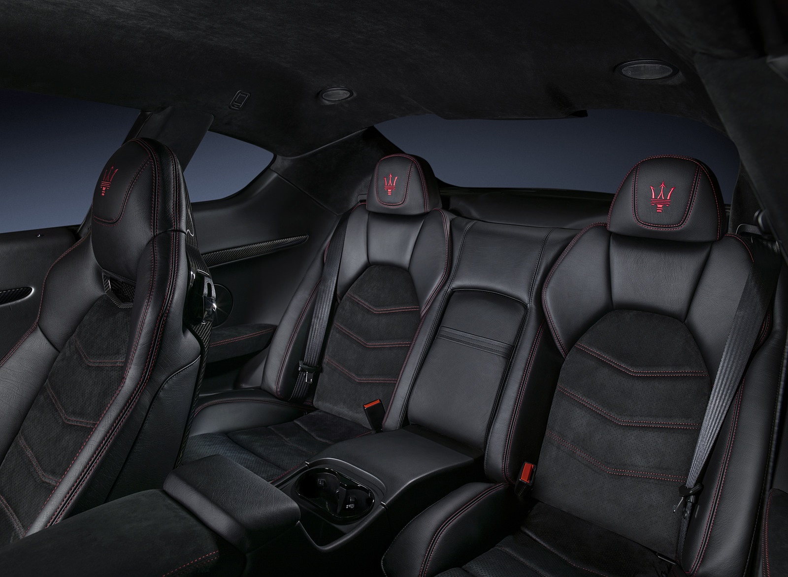 2018 Maserati GranTurismo MC Sport Line Interior Rear Seats Wallpapers #17 of 20