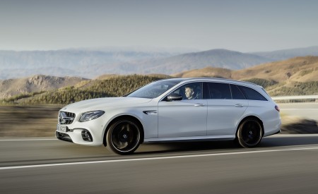 2018 Mercedes-AMG E63 S Wagon 4MATIC+ (Color: Diamond White) Side Wallpapers 450x275 (25)