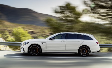 2018 Mercedes-AMG E63 S Wagon 4MATIC+ (Color: Diamond White) Side Wallpapers 450x275 (24)