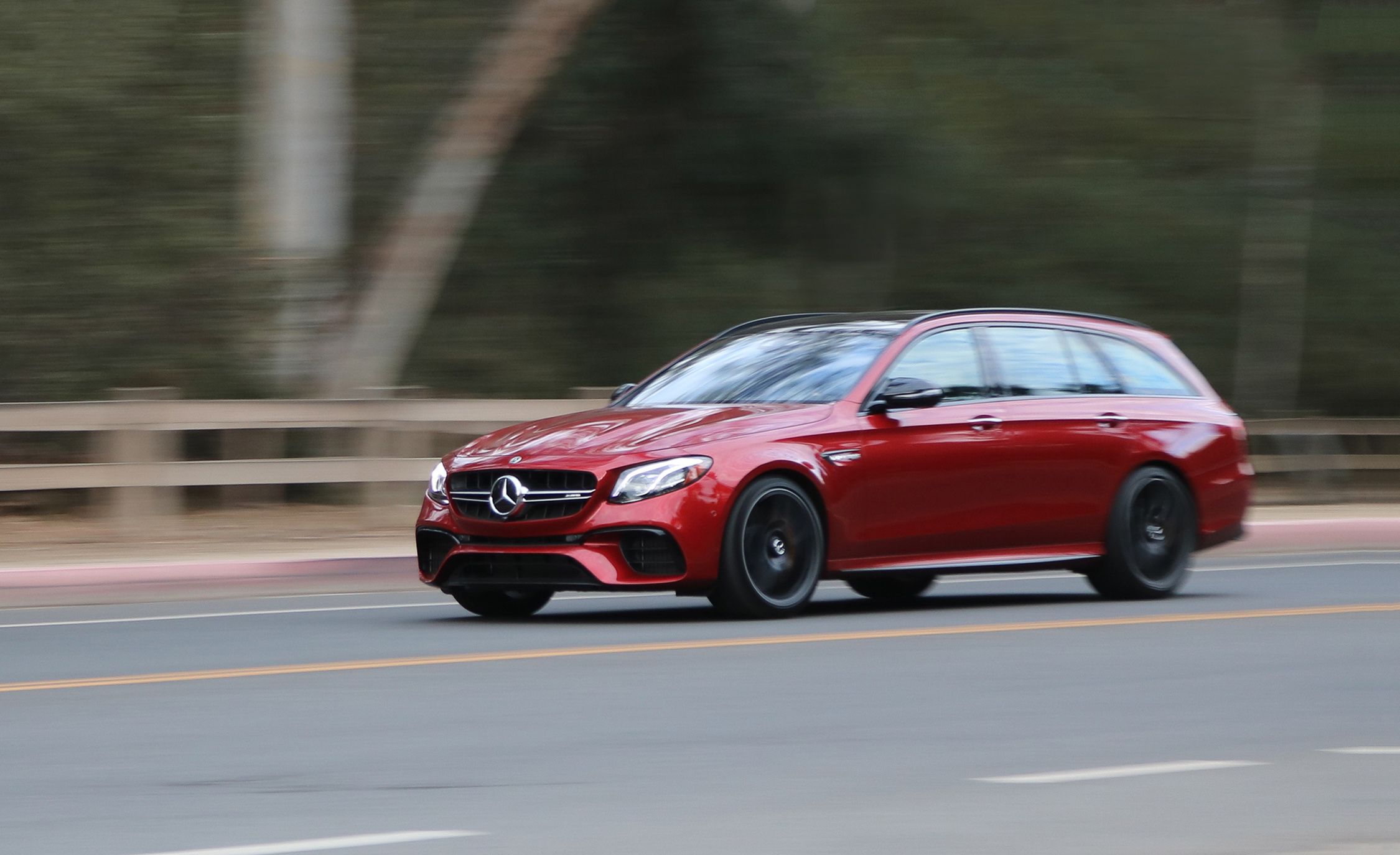 2018 Mercedes-AMG E63 S Wagon Front Three-Quarter Wallpapers (2)