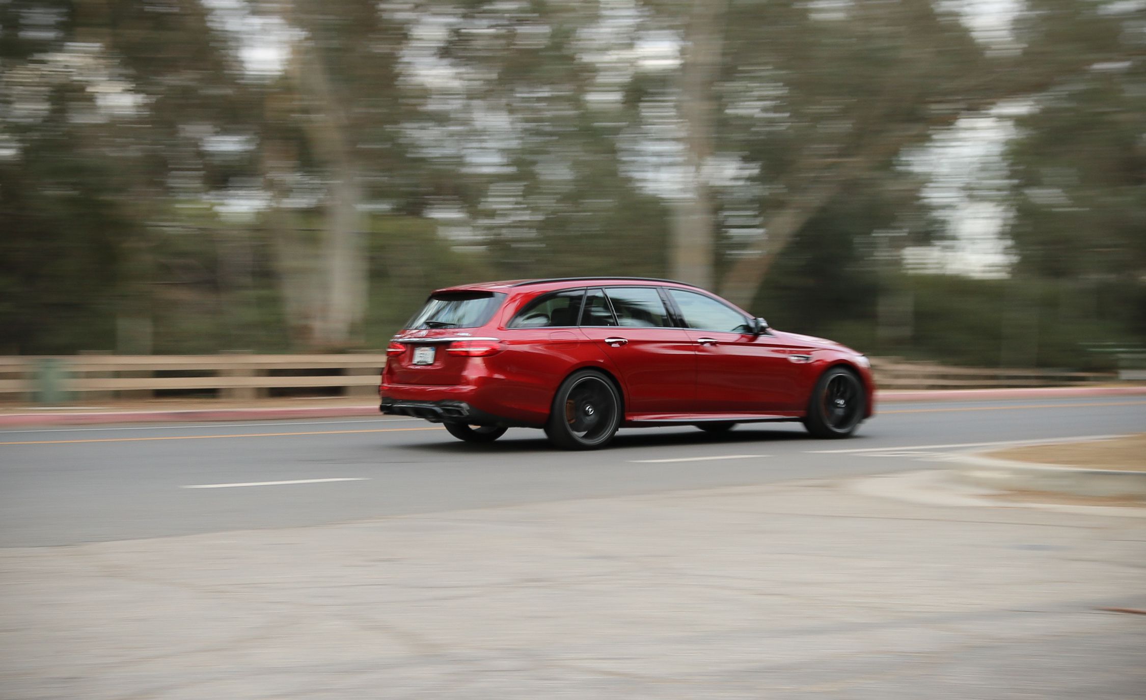 2018 Mercedes-AMG E63 S Wagon Rear Three-Quarter Wallpapers (4)