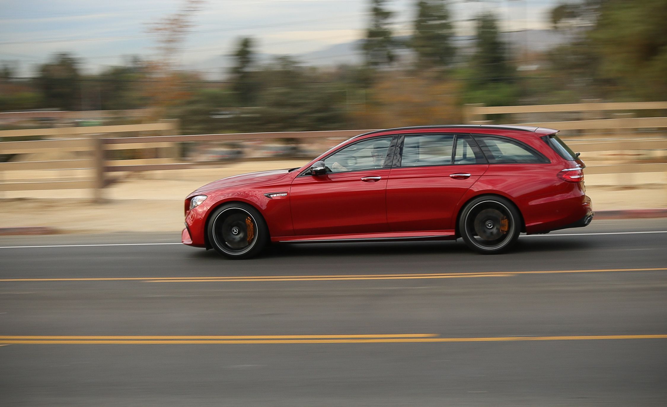 2018 Mercedes-AMG E63 S Wagon Side Wallpapers #8 of 37