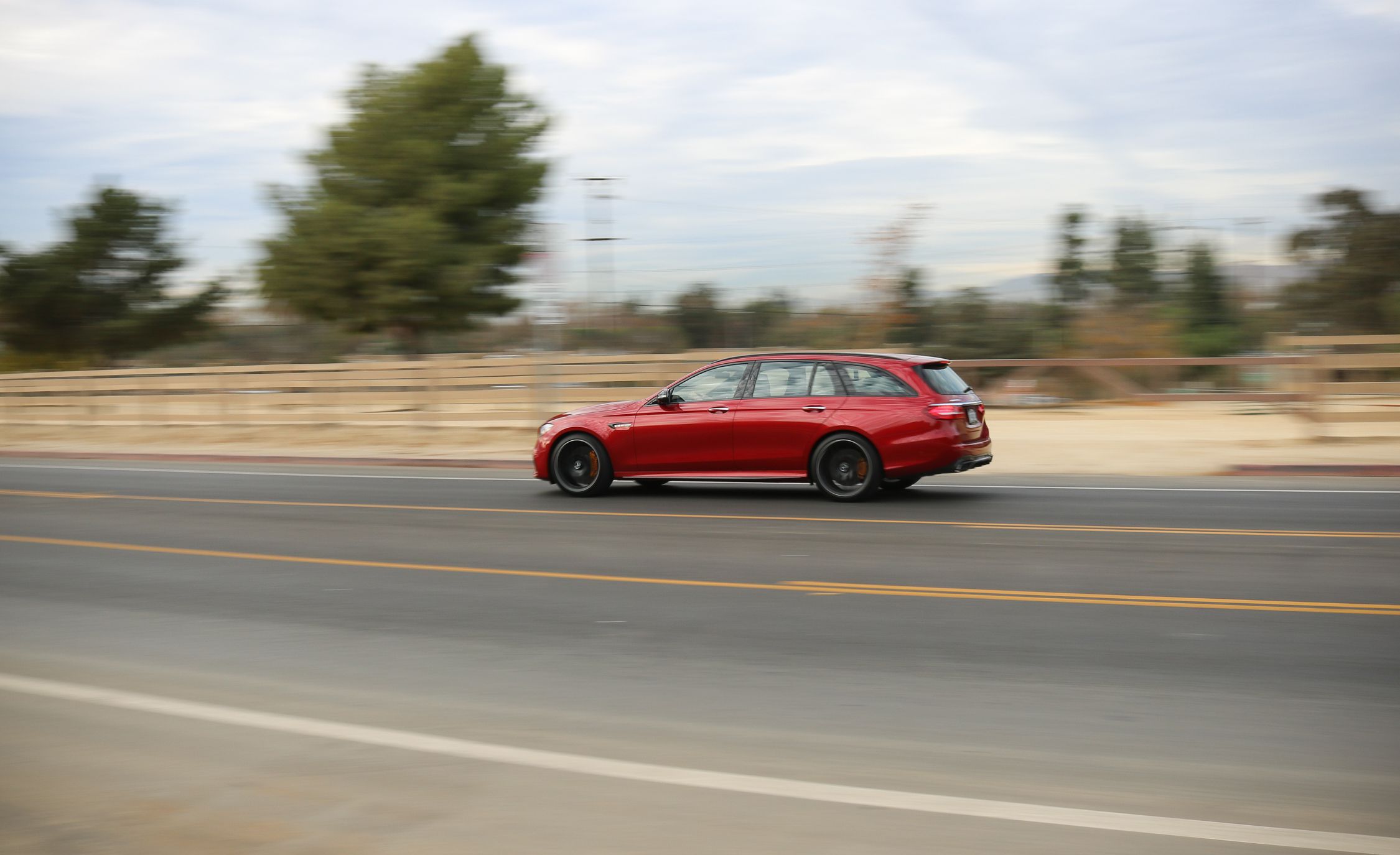 2018 Mercedes-AMG E63 S Wagon Side Wallpapers (7)