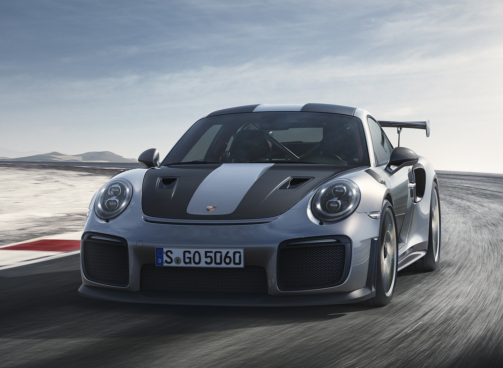 2018 Porsche 911 GT2 RS Front Wallpapers #19 of 28