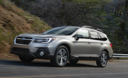 2018 Subaru Outback Front Three-Quarter Wallpapers 450x275 (5)