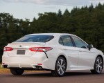 2018 Toyota Camry SE Rear Three-Quarter Wallpapers 150x120