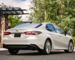 2018 Toyota Camry XLE Rear Wallpapers 150x120