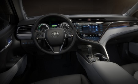 2018 Toyota Camry XSE Interior Cockpit Wallpapers 450x275 (11)