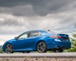 2018 Toyota Camry XSE Rear Three-Quarter Wallpapers 150x120 (41)