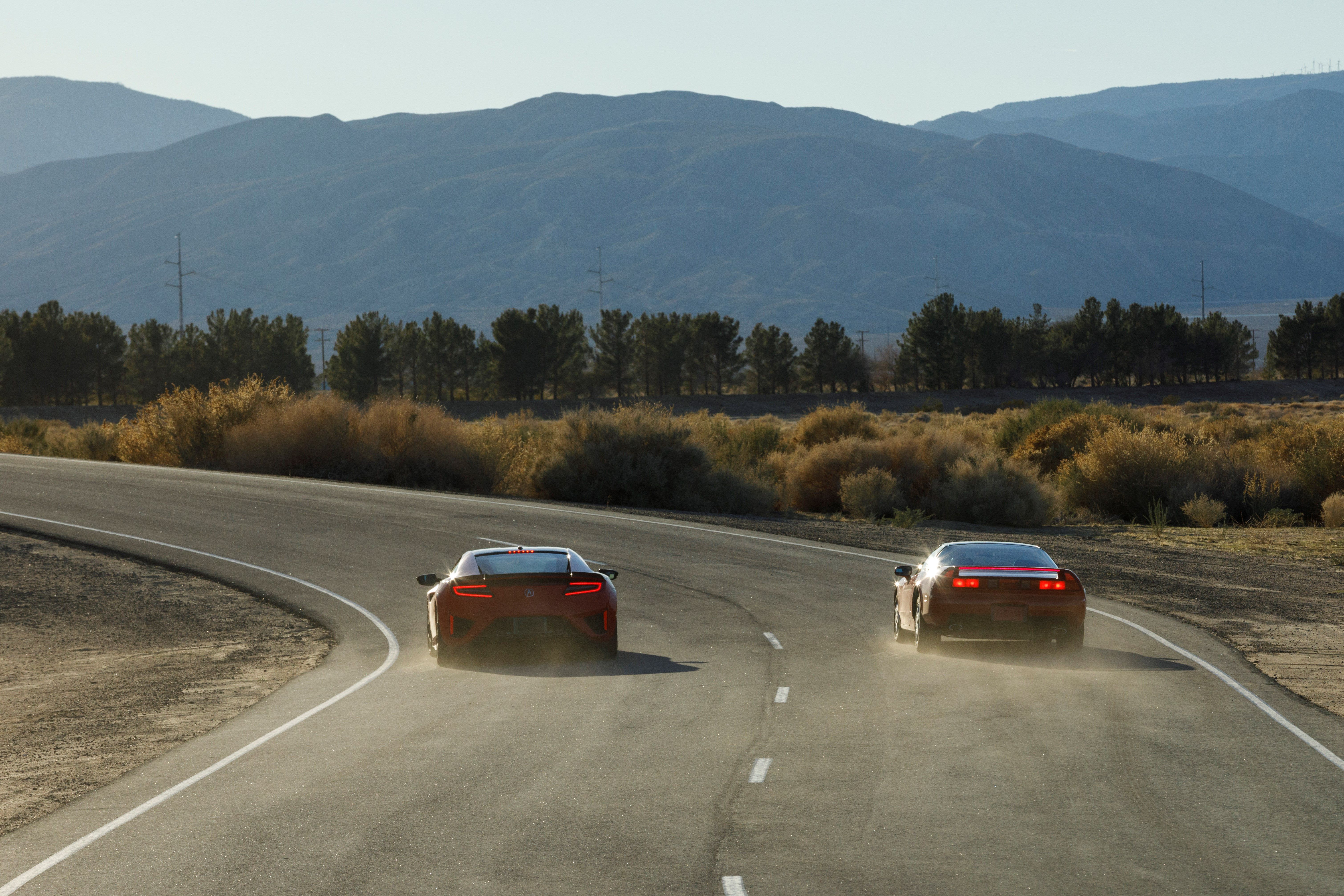 2019 Acura NSX (Color: Curva Red) and 1990 Acura NSX Rear Wallpapers (3)