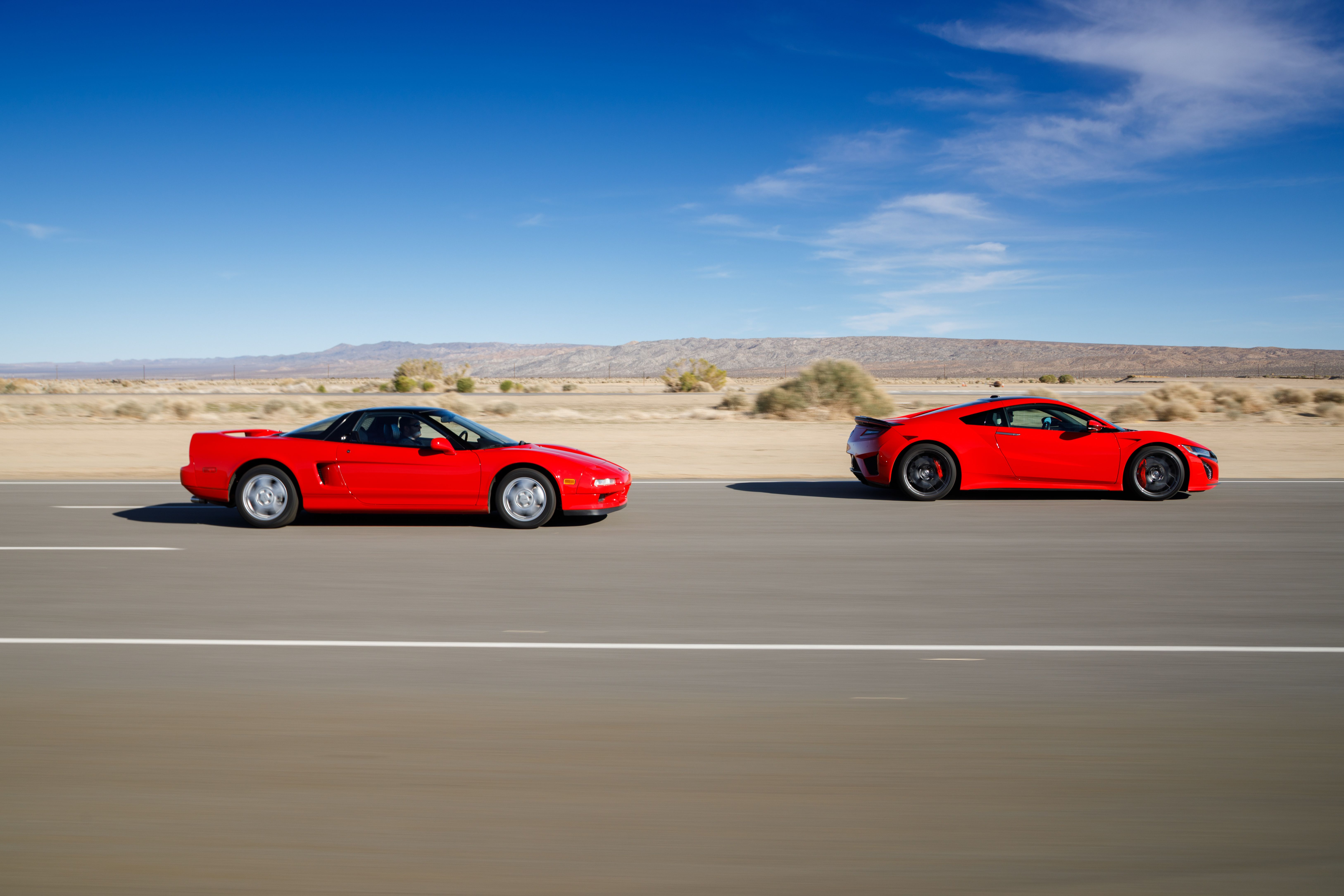 2019 Acura NSX (Color: Curva Red) and 1990 Acura NSX Side Wallpapers (6)