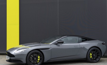2019 Aston Martin DB11 AMR (Color: China Grey) Front Three-Quarter Wallpapers 450x275 (35)