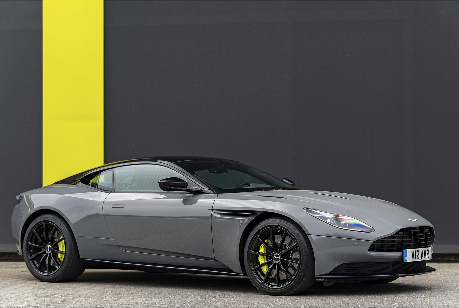 2019 Aston Martin DB11 AMR (Color: China Grey) Front Three-Quarter Wallpapers #32 of 76