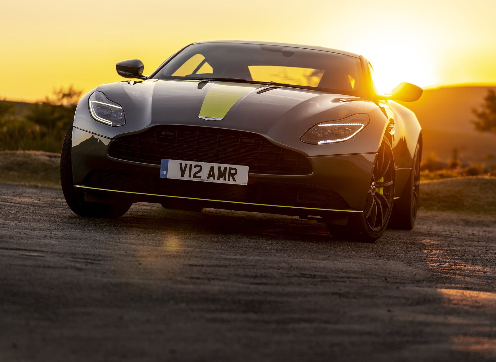 2019 Aston Martin DB11 AMR (UK-Spec) Front Wallpapers #65 of 76