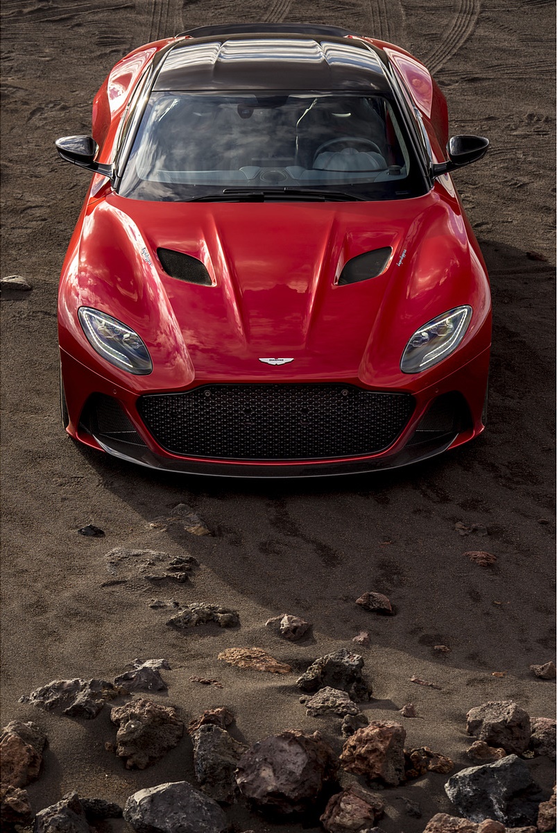 2019 Aston Martin DBS Superleggera Front Wallpapers (7)