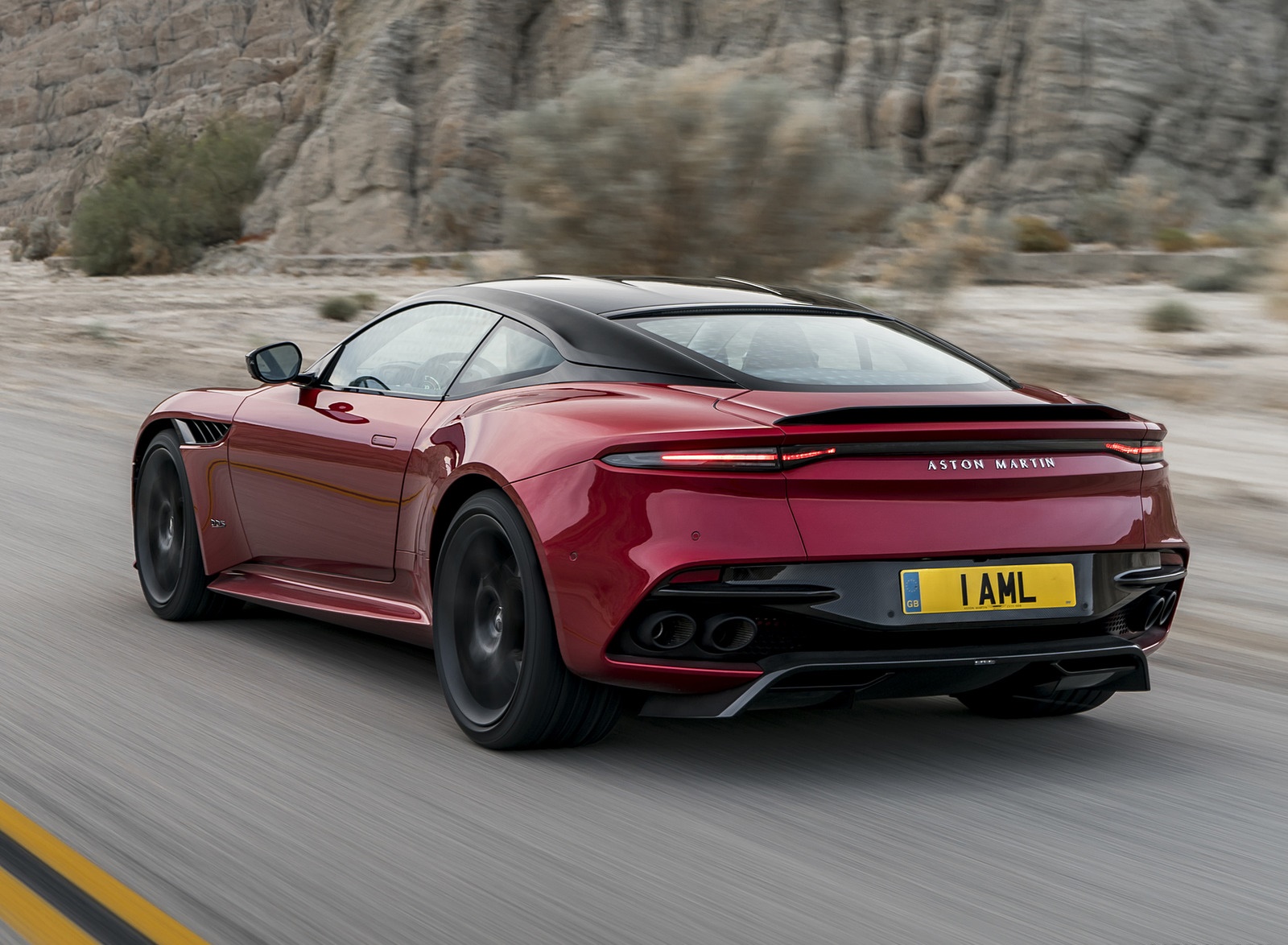 2019 Aston Martin DBS Superleggera Rear Three-Quarter Wallpapers (6)