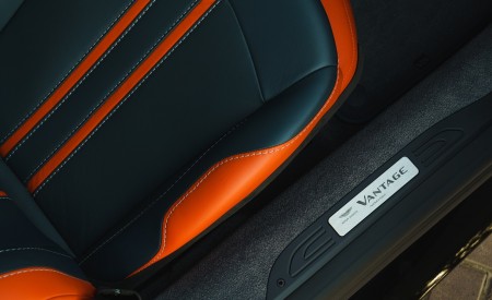 2019 Aston Martin Vantage (Color: White Stone) Interior Seats Wallpapers 450x275 (120)