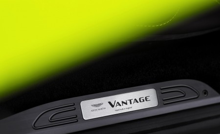 2019 Aston Martin Vantage Door Sill Wallpapers 450x275 (26)
