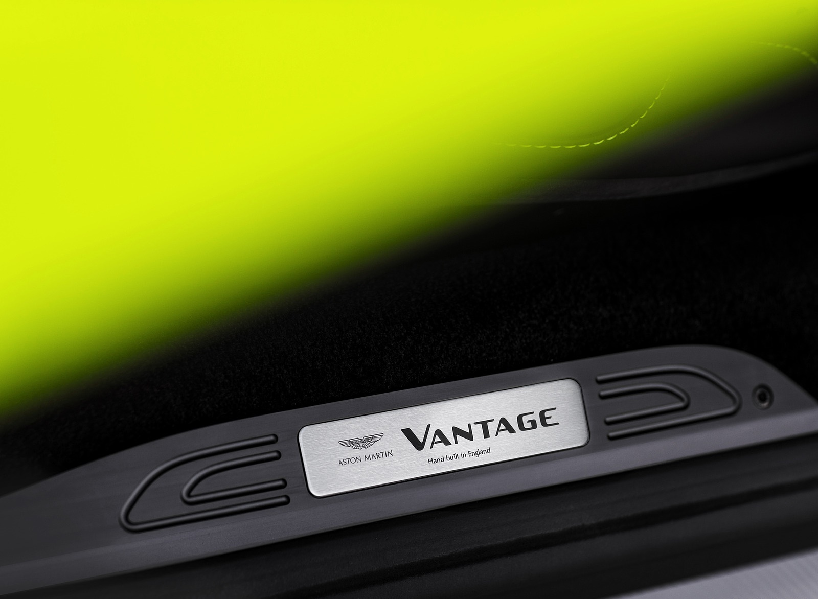 2019 Aston Martin Vantage Door Sill Wallpapers #26 of 120