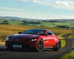 2019 Aston Martin Vantage (UK-Spec) Front Three-Quarter Wallpapers 150x120 (55)