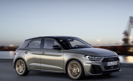 2019 Audi A1 Sportback (Color: Chronos Grey) Front Three-Quarter Wallpapers 450x275 (5)