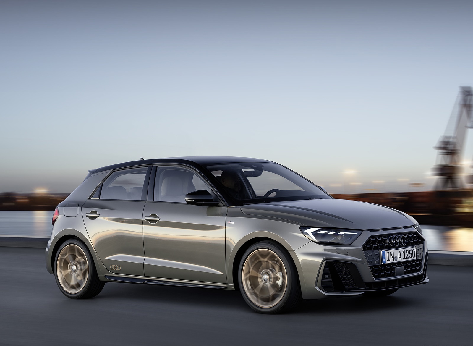 2019 Audi A1 Sportback (Color: Chronos Grey) Front Three-Quarter Wallpapers #5 of 31