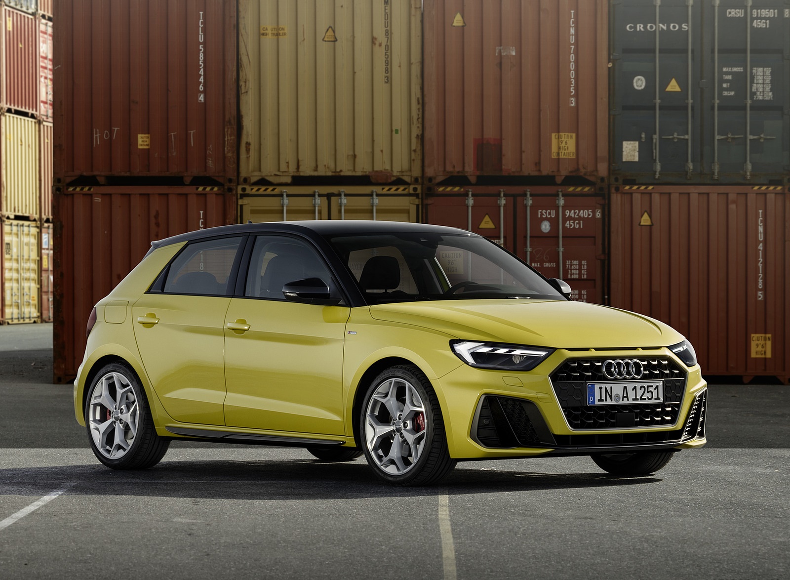 2019 Audi A1 Sportback (Color: Python Yellow) Front Three-Quarter Wallpapers #18 of 31