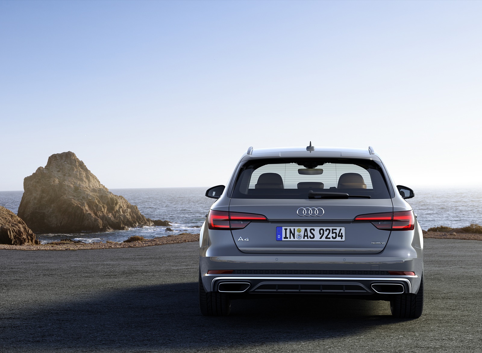 2019 Audi A4 Avant (Color: Quantum Gray) Rear Wallpapers #8 of 35