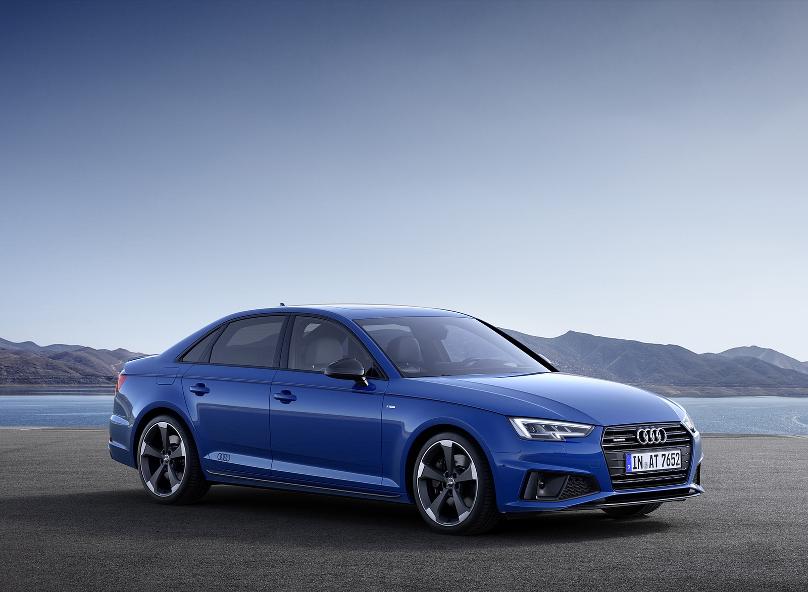 2019 Audi A4 (Color: Ascari Blue) Front Three-Quarter Wallpapers #23 of 35