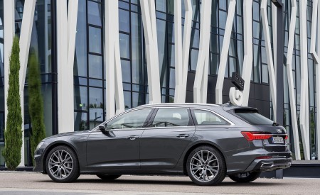 2019 Audi A6 Avant (Color: Daytona Grey) Side Wallpapers 450x275 (65)