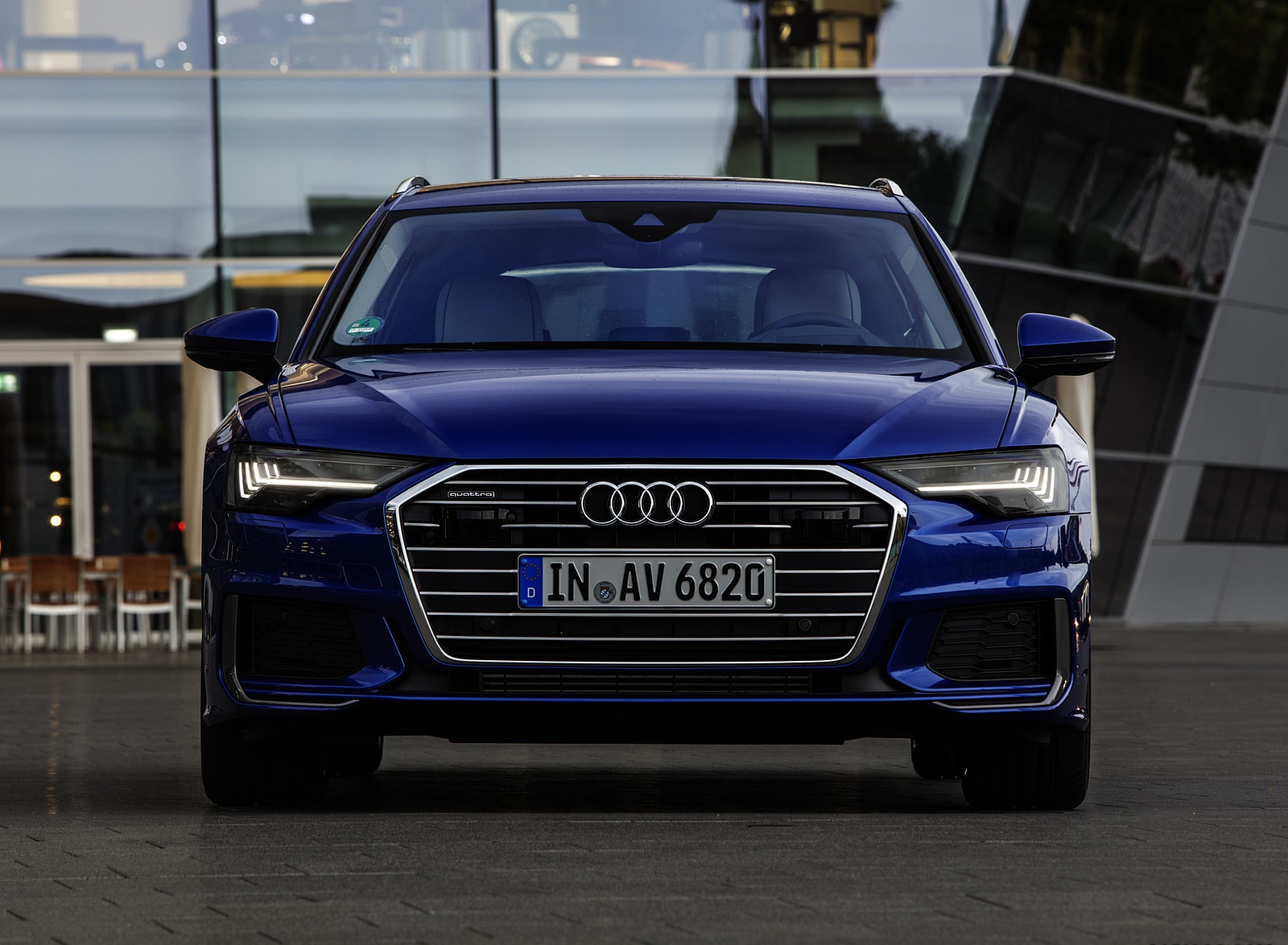 2019 Audi A6 Avant (Color: Sepang Blue) Front Wallpapers #50 of 86
