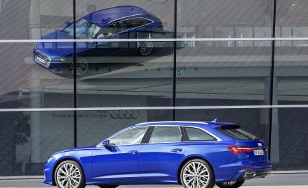 2019 Audi A6 Avant (Color: Sepang Blue) Side Wallpapers 450x275 (45)