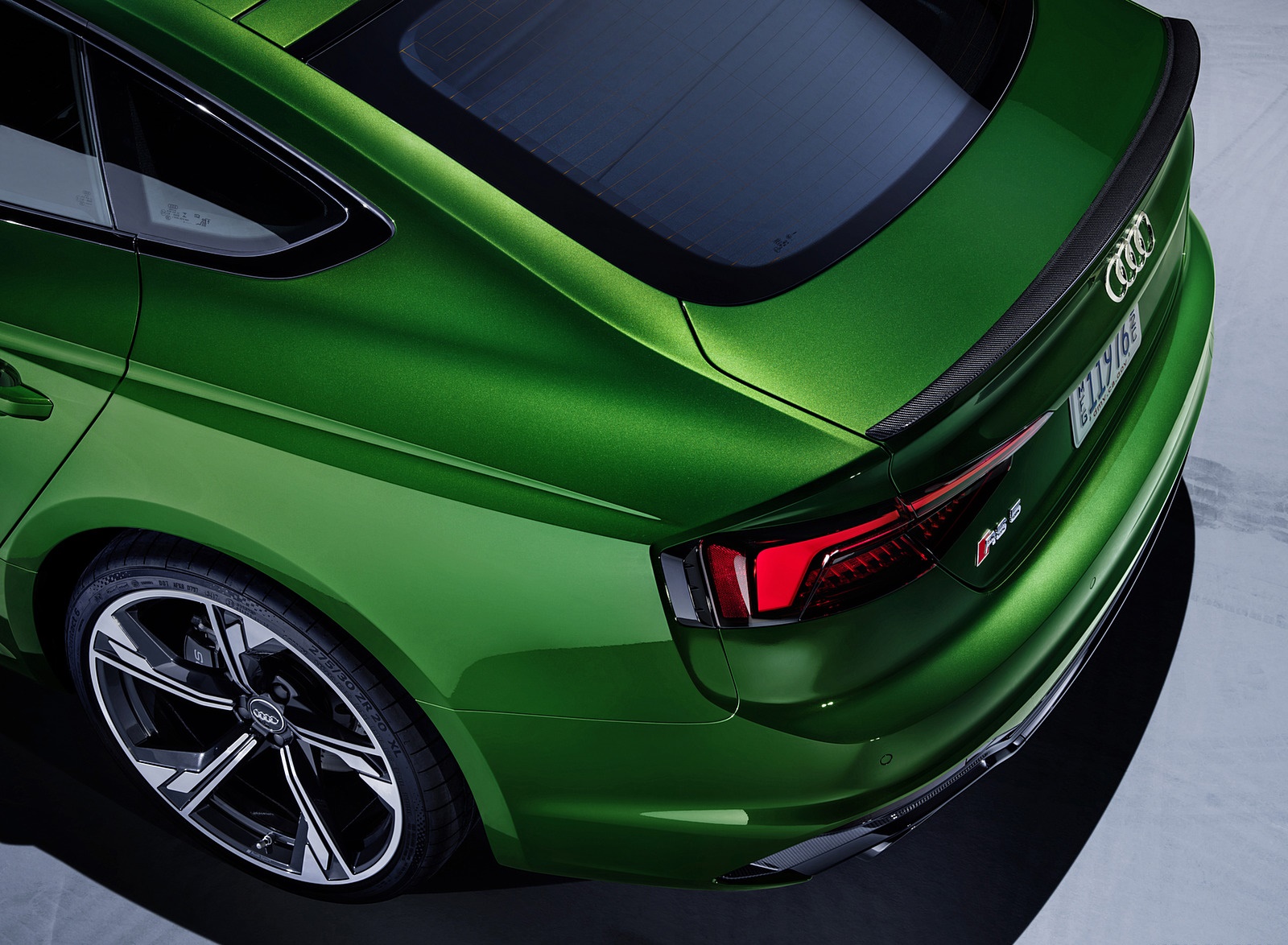 2019 Audi RS5 Sportback (Color: Sonoma Green Metallic) Detail Wallpapers #68 of 84