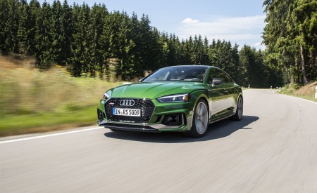 2019 Audi RS5 Sportback Front Three-Quarter Wallpapers 450x275 (24)