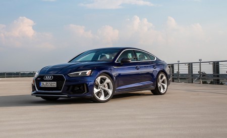2019 Audi RS5 Sportback Front Three-Quarter Wallpapers 450x275 (7)