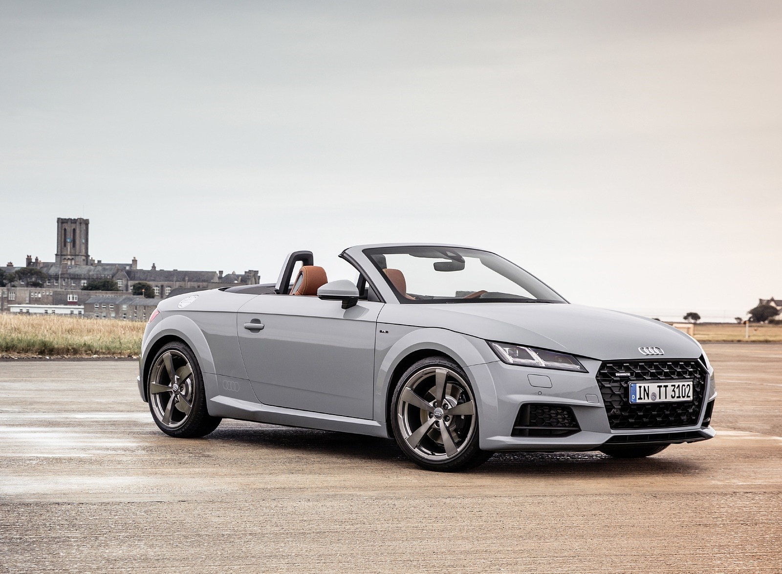 2019 Audi TT 20th Anniversary Edition (Color: Arrow Gray) Front Three-Quarter Wallpapers #15 of 38