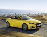 2019 Audi TT Roadster (Color: Vegas Yellow) Front Three-Quarter Wallpapers 150x120 (30)