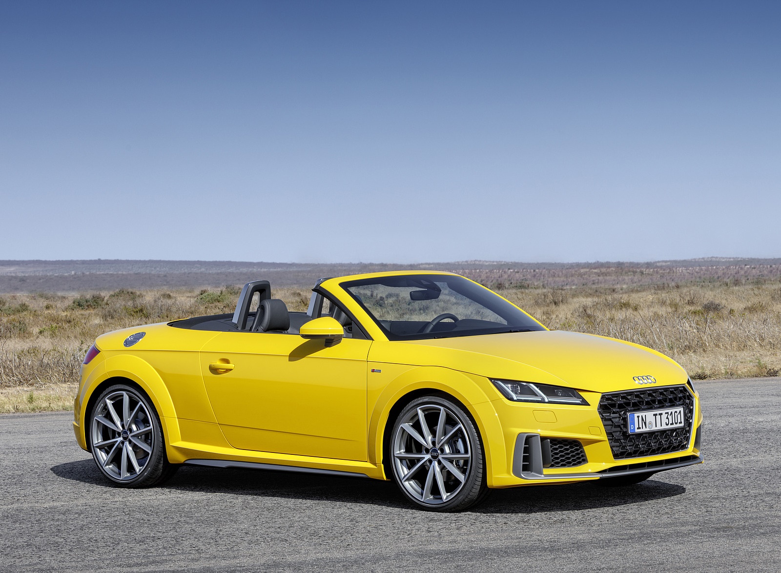 2019 Audi TT Roadster (Color: Vegas Yellow) Front Three-Quarter Wallpapers #28 of 35