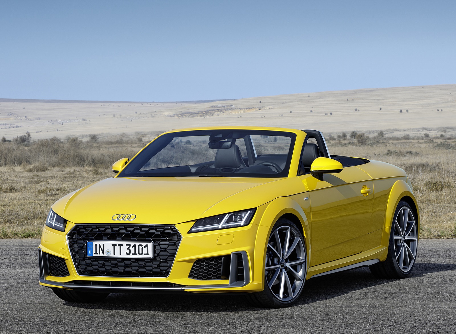2019 Audi TT Roadster (Color: Vegas Yellow) Front Three-Quarter Wallpapers #27 of 35
