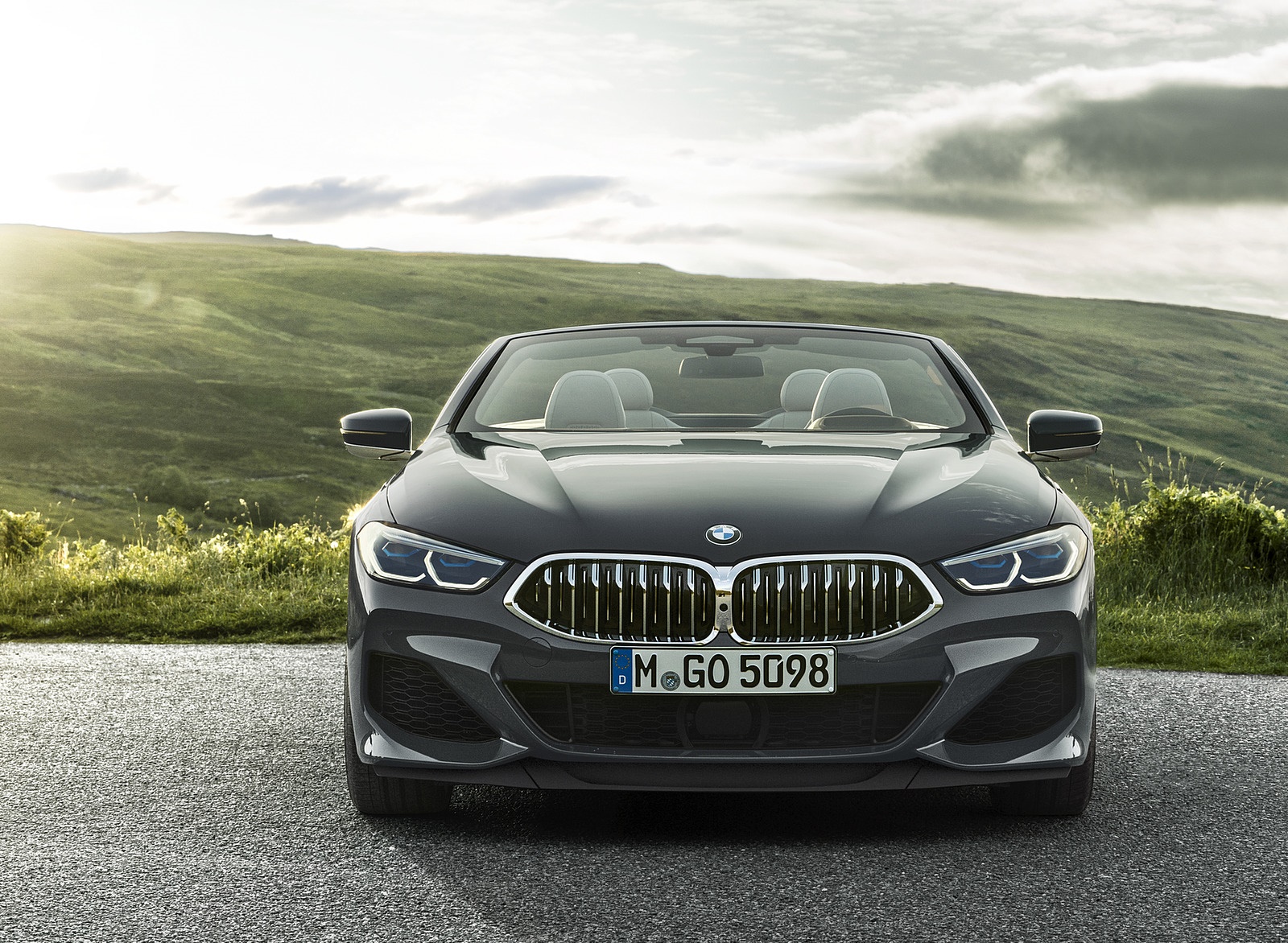2019 BMW 8 Series M850i xDrive Convertible Front Wallpapers #14 of 58