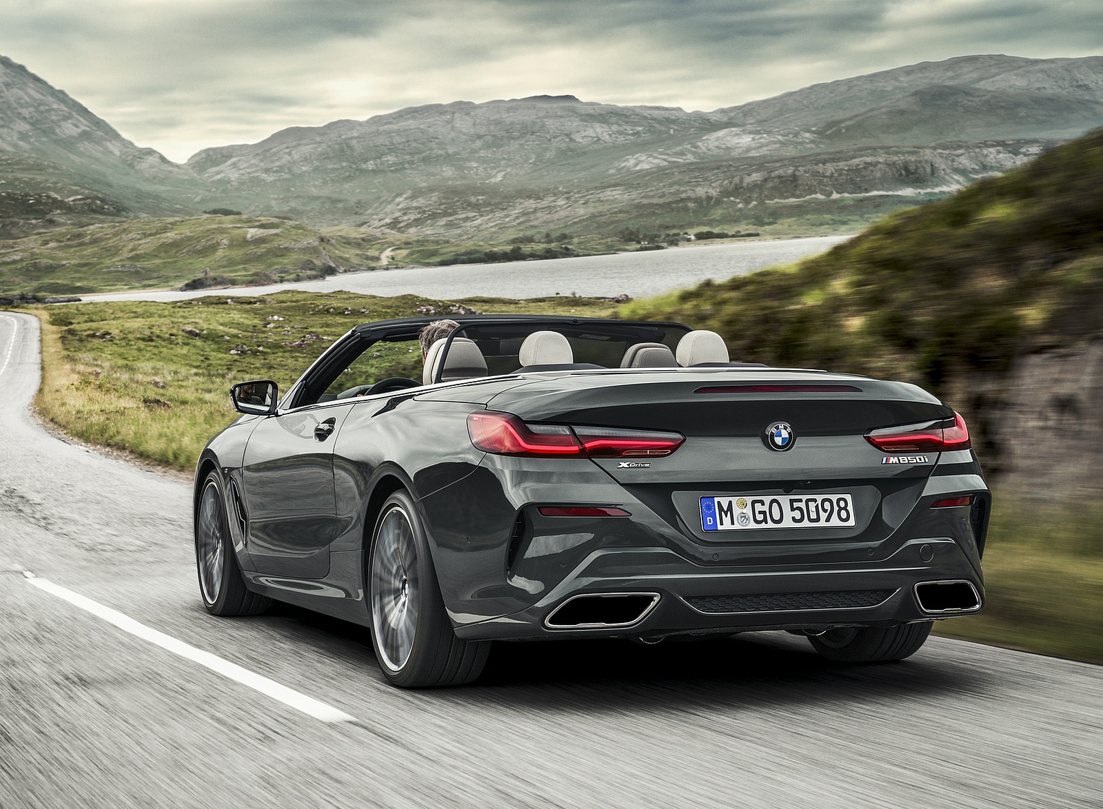 2019 BMW 8 Series M850i xDrive Convertible Rear Three-Quarter Wallpapers (10)