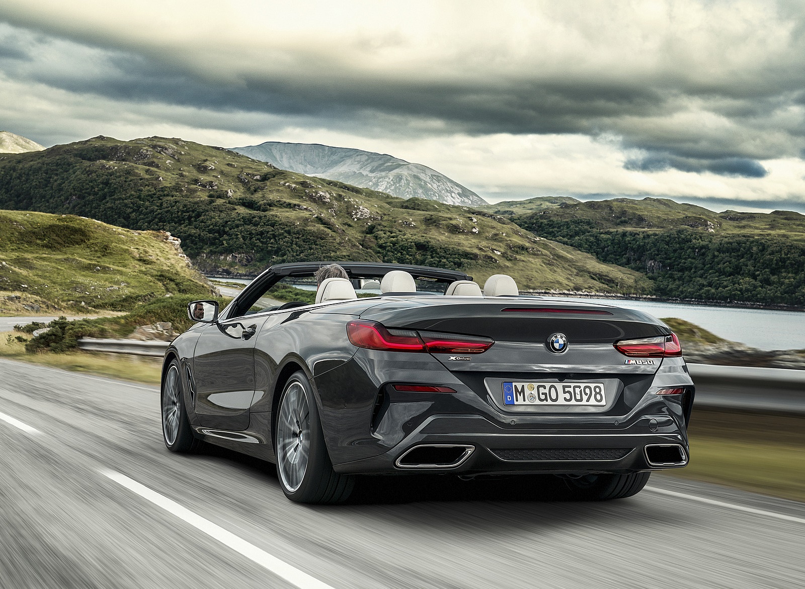 2019 BMW 8 Series M850i xDrive Convertible Rear Wallpapers (7)