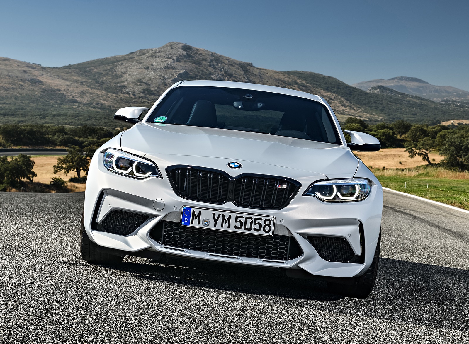 2019 BMW M2 Competition Front Wallpapers #29 of 109