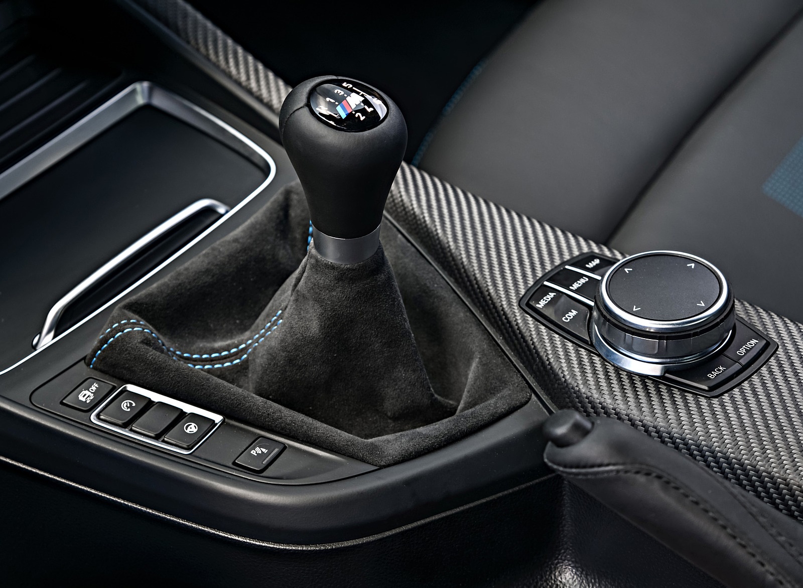 2019 BMW M2 Competition Interior Detail Wallpapers #78 of 109