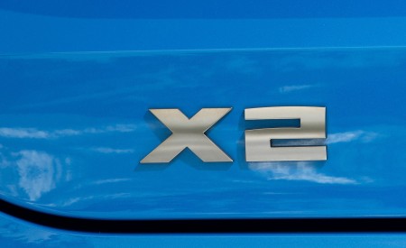 2019 BMW X2 M35i Badge Wallpapers 450x275 (104)
