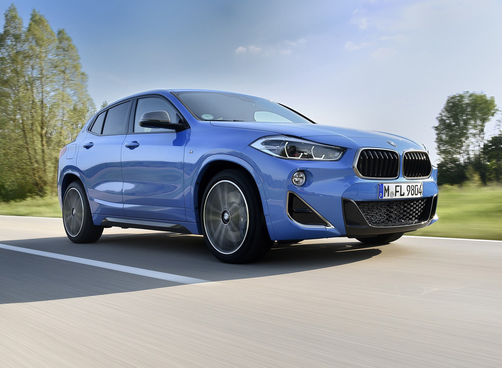 2019 BMW X2 M35i Front Three-Quarter Wallpapers #44 of 130